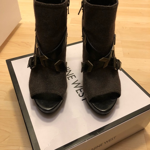 Nine West bootie - Picture 3 of 6
